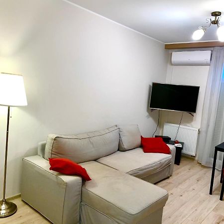 Apartament 48M W Centrum Grojca Grojec  Dış mekan fotoğraf