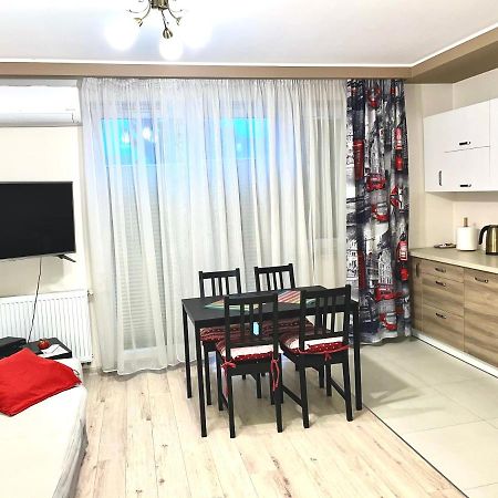 Apartament 48M W Centrum Grojca Grojec  Dış mekan fotoğraf