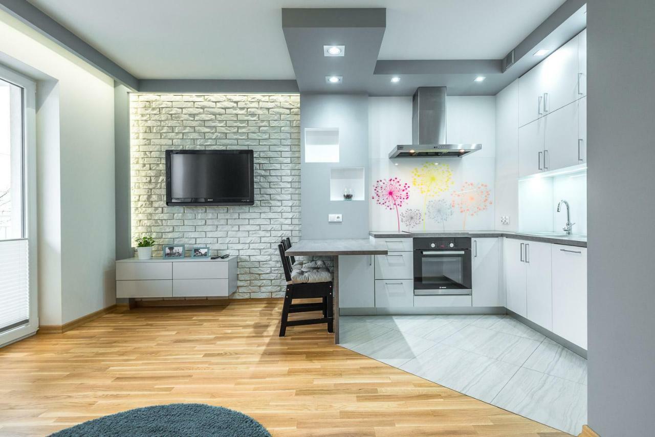 Apartament 48M W Centrum Grojca Grojec  Dış mekan fotoğraf