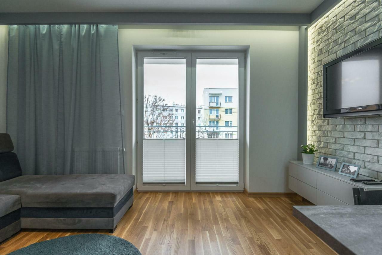 Apartament 48M W Centrum Grojca Grojec  Dış mekan fotoğraf